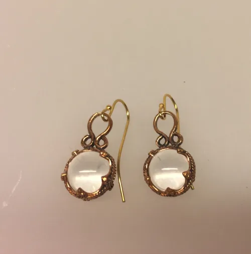 Vikinge Ørehængere i bronze - Gotlandsk krystal enkel, ørehængere, øreringe, ørenringe, øresmykker, bronze, smykker, vikingesmykker, museumssmykker, museums, kopismykker, vikingekopier, oldtidsfund, historiske smykker, ægte, originale, aser, nordisk, nordiske, mytologi, gamle, symbolik, amuletter, specielle, kvalitet, ribe, biti, fund,