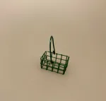 Indkøbskurv grøn miniature , købmandsbutik, handle, shopping, indkøb, varer, varekurv, supermarked, på marked, trådkurv, metalkurv, miniature, miniaturer, dukkehus, dukkehusting, ting til, dukkehus, nissebo, nissehus, nissedør, mini, dukketing, biti, ribe, sætterkasse, sættekasse