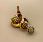 Miniature Fransk ost ,Miniature Gouda ost, ost, ostebord, gauda, rund ost, købmandsbutik, købmandsvarer, mini, miniature, miniaturer, gammel, gamle, dukkehusting, dukkehuset, ting til, interiør, mad, dukkemad, legemad, sætterkassen, sættekasseting, model, legemad, biti, ribe, 1:12, ost og vin, gavekort,