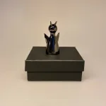 Salt og Peber - Djævel Peberbøsse Mørk Sølv, Salt og Peber - Djævel peberbøsse mørk sølv , peberbøsse, peber, Salt og Peber - Engel saltbøsse lys sølv, salt, saltbøsse, strøsalt, saltstrøer, engleting, ting med engle, skytsengel, våger over dig, passer på dig, elegant, flot,stilren, minimalistisk, sjov, flot, kvalitet, engel og djævel, salt og peber, salt og pebersæt, saltkværn, bordsalt, salt på bordet, salt til et æg.