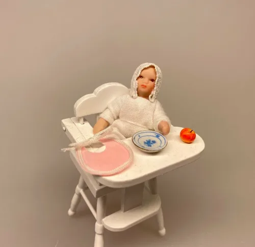 Miniature Hagesmæk, baby, dukketing, dukkehus, dukkehustilbehør, dukkehusting, ting til, dukkehuset, sættekasse, sætterkassen, mini, miniature, 1:12, biti, ribe, sangskjuler, sjov, symbolsk, jordmoder, jordemoder, tillykke, eksamen, bestået, ide, gaveide