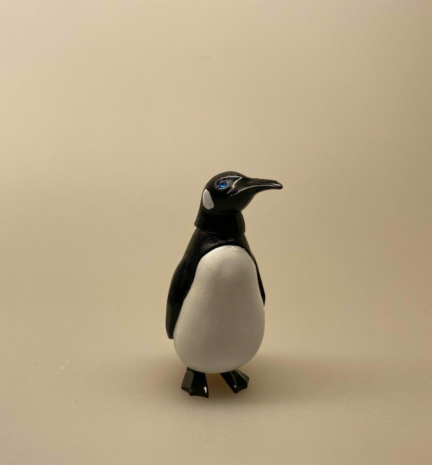 Nikke dyr - Pingvin, pinu, pingo, pingvin, penguin, vippe, nikke, sjov, retro, gammel, reproduceret, tysk, sjov, finurlig, cool, sydpolen, ting med pinviner, pingvinting, biti, ribe