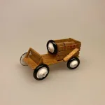 Miniature Sæbekassebil, Miniature Trækvogn - Legevogn, dukkehus, dukkehusting, dukkehustilbehør, ting til, 1:12, mini, miniature, miniaturer, dollhouse, lege, samlere, legetøj, håndlavet, fungerer, biti, ribe, købmand, købmandsbutik