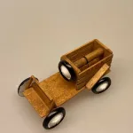 Miniature Sæbekassebil, Miniature Trækvogn - Legevogn, dukkehus, dukkehusting, dukkehustilbehør, ting til, 1:12, mini, miniature, miniaturer, dollhouse, lege, samlere, legetøj, håndlavet, fungerer, biti, ribe, købmand, købmandsbutik
