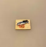 fisk, Miniature Rå Fisk på bræt,Miniature Krabbe,Miniature Fisk Madding, fisk, guldfisk, slørhale, akvarium, havedam, fisketur, lystfisker, fiskestang, gavekort, udstyr, strand, biti, ribe, miniaturer, dukkehus, dukkehusting, dukkehustilbehør, samler, skala, 1:12,