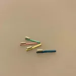 Miniature Tandpasta tube, tandbørstning, du skal børste dine tænder, dukkehuset, nissebo, tandlæge, badeværelse, dukkehustilbehør, dukkehusting, sangskjuler, klinikassistent, dentist, ordentolog, gebis, personlig, symboslk, gave, gavekort, færdiguddannet, nyt job, konfirmation, konfirmand, sjov, spas, tandpastatube, biti, ribe, Miniature Vækkeur, alarm, vækker, clock, ur, dukkehus, ting til, sætterkassen, sættekasse, dukketilbehør, miniaturer, dukkehustilbehør, biti, skala, 1:12, Miniature Tandbørste