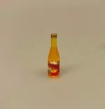 Miniature Fersken Saft, flaske, mini flaske, miniature, drikke, saft, juice, legemad, dukkehus, dukkehusflasker, dukkehustilbehør, nisse, nissetilbehør, biti, 1:12, skala,