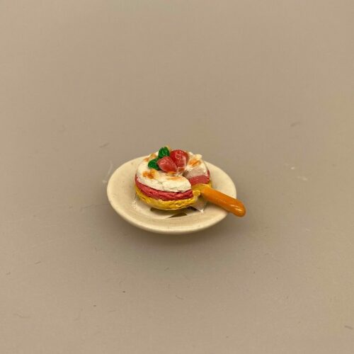 Miniature Lagkage Chokolade, Miniature Lagkage fersken og vafler, lagkage, dukkemad, legemad, mini kager, dukkehusmad, dukkehusting, dukkehustilbehør, miniatyre, miniaturer, sættekasser, sætterkasse, ting til, dekoration, barbie, 1:12,