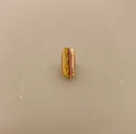 Miniature Trekantet Sandwich, mellemmad, klapsammen, klapsammenmad, franskbrøsmad, madpakke, dukkemad, legemad, dukkehus, dukkehusmad, dukkehusting, tilbehør, mini, sætterkasse, sættekasse, mikro, gavekort, gave, picnic, sangskjuler, biti, ribe