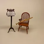 Miniature Messing Blæseinstrument Fagot,Miniature Nodestativ harpeformet, Miniature Nodestativ, musik, musiker, sanger, udøver, dukkehus, dukkehusting, dukkehustilbehør, gavekort, pengegave, symbolsk, koncert, koncertbilletter, instrument, orkestra, konservatorie, musikkonservatoriet
