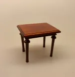 Miniature Sidebord i Valnød , lille, sidebord, lampebord, træbord, dukkehus, dukkehusmøbler, dukkehusting, dukkehustilbehør, dukkehuset, dukkestue, dukkemøbler, biti, ribe