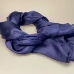 Silketørklæde Pongé 1410 XL - Navy, violblå, blåviolet, marineblå, blåt, silke, ægte, glat, stort, let, stola, over skuldrene, bolero, lækkert, elegant, festtøj, galla, kjole, festtilbehør, festtøj