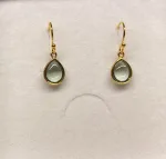 Forgyldte Ørenringe med glatte dråber - Grøn Quartz, ørehængere, dråber, dråbeformede, grønne, øreringere, øreringe, ørenringe, smykker, nyhed, forår, accesseries, champagnefarvede, forgyldte, guldbelagte, sterling sølv, biti, susanne friis bjørner, maanesten, stine a