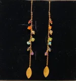 Forgyldte Ørekæder med ægte sten Regnbue, sfbcph, susanne friis bjørner, maanesten, stine a, ørekæder, kæder, kædeøreringe, øreringe, ørehængere, guldkæder, guld øreringe, ædelsten, ædle sten, halvædelsten, mineraler, regnbue, regnbuefarvet, smukke, tilbud, flotte, lange, lette, elegante, móderne, nye, nyheder, spring 2020, summer 2020, sommer 2020, biti, ribe, danske, brands