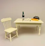 Miniature Spisebord med Skuffe - cremefarvet, flødefarvet, spisebord, dukkehusmøbler, dukkehus, dukkehuset, dukkehustilbehør, dukkehusting, miniature, miniaturer, ting til dukkehus, firkantet, biti, ribe