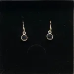 Sølv Ørenringe med små runde facetsten - Røgkvarts, brun, brune sten, jorden, jordforbindelse, klar, små, runde, ørehængere, runde sten, røgtopas, røgtopaz, røgkvarts, smoke quarz, smokey quarz, topaz, sølv, ægte sølv, sterling sølv, ren sølv, nikkelfri, hverdags, sølv smykker, billige, gave, ægte sten, halvædelsten, krystaller, Biti, Ribe, Maanesten, Stine A, Pernille Corydon, Enamel, Susanne FriisBjørner,