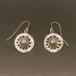 Vikingeørehængere i Sølv - Solhjul, vikingesmykker, sølv øreringe, ørehængere, af sølv, ægte sølv, sterling sølv, ren sølv, runde, solhjulet, hængeøreringe, museumssmykker, vikinger, vikingfund, kopi, nordiske, historiske, mytologi, gamle, danske, biti, Ribe,