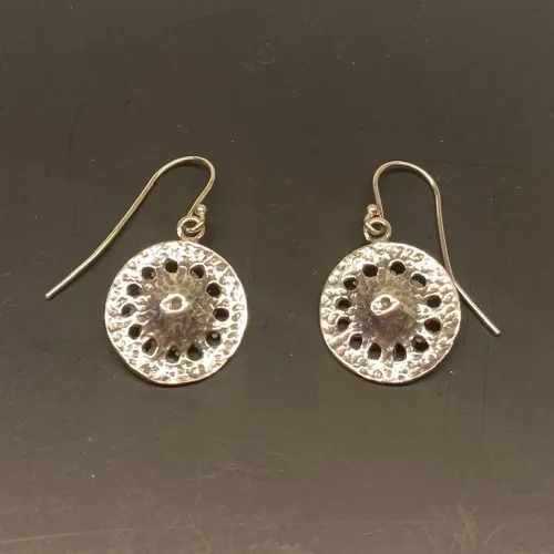 Vikingeørehængere i Sølv - Solhjul, vikingesmykker, sølv øreringe, ørehængere, af sølv, ægte sølv, sterling sølv, ren sølv, runde, solhjulet, hængeøreringe, museumssmykker, vikinger, vikingfund, kopi, nordiske, historiske, mytologi, gamle, danske, biti, Ribe,