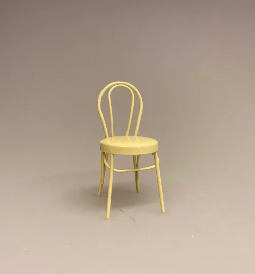 Miniature Metal Stol - Creme, flødefarvet, caféstol, konditori, dukkehus, dukkehusting, dukkemøbler, dukkehusmøbler, dukkestue, dukkehuse, ting til, miniaturer, skala 1/12, 1:12, biti, ribe, små ting, sætterkasse, symbolsk, sangskjuler,