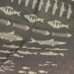 Viskestykke med Hør - Fisk, Viskestykke vævet - Hør/Bomuld - Fisk, fisker, fiskeri, eksklusivt, lækkert hørviskestykke, køkken, gaveide,, sort, biti, ribe, vadehavet, nationalpark, nyt køkken