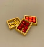 Miniature 3 Kasser med frugt, Miniature Banan kasse, Miniature Kasse med bananer, banana, banankasse, bananklase, modne bananer, frugt, frugtkasse, dukkehus, dukkehusting, dukker, dukkestørrelse, mini, miniature, miniaturer, samler, 1:12, skala, legemad, biti, ribe, køb bananer,