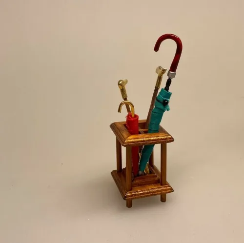 Miniature Paraply Grøn, miniaturer, entre, indgang, regnvejr, i am singing in the rain, tilbehør, dukkhusting, dukkehustilbehør, ting til, sættekasse, sætterkasse, sættekasseting, sangskjuler, symbolsk, gave, gaveide, personlig, biti, ribe, nisseting, nissetilbehør, nissedør,