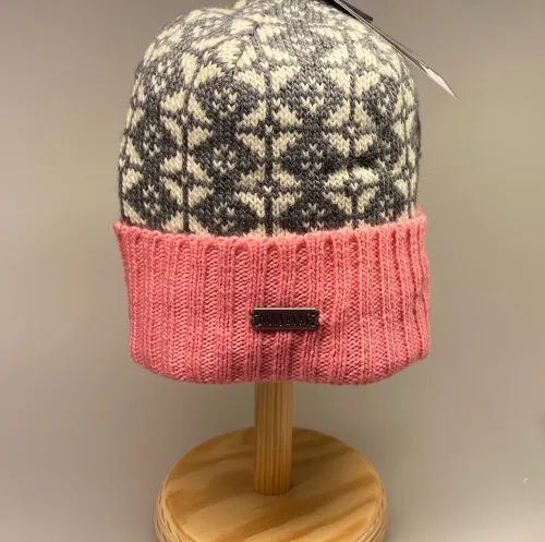 Strikket Hue uld med foer og ombuk - Grå/natur med Rosa, Strikket Hue uld med foer og ombuk- , lyserød, opbuk, opslag, ribkant, klædelig, varm, vindtæt, speciel, dansk mønster, design, biti, ribe, vinterhue, varme ører, vadehavet,