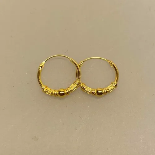 Creoler - Ø 14 mm øreringe forgyldt sølv med kugle og S-mønster, julegave, gaveide, øreringe, ørenringe, hoops, runde ringe, guldøreringe, runde ringe, guld hoops, gyldne, guldbelagte, forgyldte, sterling, sølv, ægte, billige, flotte, moderne, maanesten, a hjort, enamel, pico, stine a, susanne friis bjørner, pernille corydon, dansk design, biti, ribe, holdbare