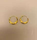 Creoler - Ø 14 mm øreringe forgyldt sølv med snoning og S-mønster, Creoler - Ø 14 mm øreringe forgyldt sølv med kugle og S-mønster, julegave, gaveide, øreringe, ørenringe, hoops, runde ringe, guldøreringe, runde ringe, guld hoops, gyldne, guldbelagte, forgyldte, sterling, sølv, ægte, billige, flotte, moderne, maanesten, a hjort, enamel, pico, stine a, susanne friis bjørner, pernille corydon, dansk design, biti, ribe, holdbare