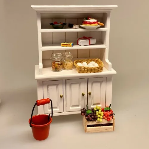 Miniature Buffet med underskabe - Hvid, Miniature Buffet lav - Hvid, buffet, skab, kommode, reol, møbel, dukkehus, nissebo, dukkehusmøbler, miniature