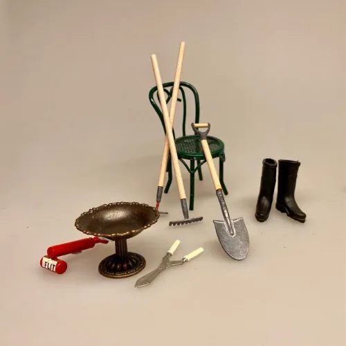 Miniature Haveredskaber zink - Spade Rive & Lugejern, gartner, havearbejde, havemand, grønne fingre, planteskole, Miniature Spade, Miniature Hækkesaks, hækkeklipper, haven, dukkehave, haveredskaber, ting til, dukkehuset, miniature, bonsai, verden, lege, dukketing, dukkehus, dukkehusting, miniature, miniaturer, sættekasse, amagerhylde, nissebo, nissedør, nissehus, biti, ribe, en spade for en spade,Miniature Haveredskaber - Spade Rive & Lugejern, gavekort, planter, miniature, miniaturer, drivhus, nissedør, nissebo, nissetilbehør, nissehus, dukkehus, dukkestue, mini, 1:12, dukkehustilbehør, ting til, tilbehør, biti, ribe