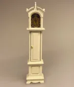 Miniature Standur cremefarvet, Miniature Standur mahogny, standur, standerur, bornholmer, bornholmerur, dukkehus, til dukkehuset, dukkehusting, dukkehustilbehør, miniature, miniaturer, minatures, små ting, nisseting, nisse tilbehør, ting til nisser, 1:12, biti, ribe, dukketing, dukkestue, træur, ur af træ,