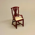 Miniature Stol mahogny med polster og armlæn, Miniature Stol mahogny med polster, dukkestue, stol, ministol, dukkehusstol, 1:12, lille stol, legetøjsstol, mahogny, nissedør, nissehus, frigast, nisser, dukkehusmøbler, miniaturer, miniature, håndværk, træ, håndlavet, nissebo, nisseting, nissemøbler, ting til, dukkehuset, nisseboet, biti, ribe