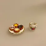 Miniature Wienerbrød, dukkehuskager, wienerbrød, konditori, sætterkasse, nissebo, nissehus, bagerbutik, dukkehusmad, dukkehustilbehør, dukkehus, ting, miniatuerer, biti, ribe