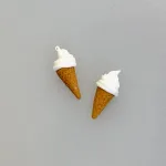 Miniature vaffel med Softice, isvaffel, vaffelis, vaffelis, softice, is, dukkehus, dukkehusting, dukkehusmad, legemad, miniature, miniaturer, nissedør, nisseting, nissetilbehør, ting til, tilbehør, nisser, dukkehus, biti, ribe, sætterkasse, sættekasse, sætterkasseting,