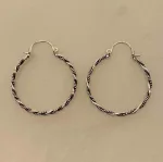 Creoler i Sølv Ø 30 mm Snoet med Bøjle, sø 762, store, snoede, hoops, loops, runde øreringe, øreringe, ørenringe, creoler, boho, bali, snoede, flettede, sølv hoops, ægte sølv, ren sølv, massiv sølv, sterling sølv, kvalitet, holdbare, nikkelfri, sølv ringe, runde ringe, enkle, simple, klassiske, flotte, smukke, specielle, biti, ribe, maanesten, stine a, pico, enamel,