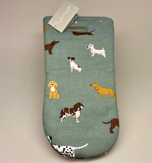 Grillhandske bomuld med tryk - Forskellige Hunde, ting med hunde, fetch, sophie allport, køkkenting, kok, madlavning, gaveide, julegave, gravhund, jack russel, westie, west highland terrier, bulldog, golden retriever, brun labrador, dalamatiner, spaniel, dansk svensk gård hund, biti, ribe