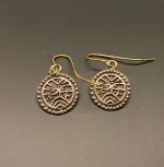 Bronze Ørehængere - Ribemønt, mønt, numismatiker, bracteat, gammel, gamle, vikingfund, ribe, udgravninger, skat. sølvskat, hedeby, vikingetiden, vikingesmykker, vikingeøreringe, øreringe, hængeøreringe, ørehængere, bronze, gylden, kobber, kobberbryllup, kobbersmykker, nordiske, guder, mytologi, aser, odin, thor, ydun, idun, freja, frej, odinsmaske, fabeldyr, museumssmykker, museums, kopi, kopismykker, biti, ribe, ansgar, dronning, dagmar, vadehavet, riberhus, valdemar,
