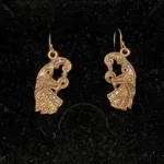 Bronze Øreringe - Odins Ravne Munin og Hugin, Bronze Øreringe - Odins Ravne Hugin og Munin, ravn, ravne, Odin, Odins ravne, klogskab, viden, information, nordisk, mytologi, nordiske guder, smykker, bronze, øreringe, ørehængere, fugle, gamle, museumsfund, museumssmykker, vikingesmykker, vikingeøreringe, hængeøreringe, ørehængere, kobber, bronzesmykker, ydun, idun, thor, sif, fenris, danerne, aser, asatro, kopismykker, vikingekopi, guldskat, udgravninger, biti, ribe, vadehavet, sort sol, domkirken, ansgar, gaveide, gave, gyldne, gyldent, kobberfarvet, kobberbryllup,