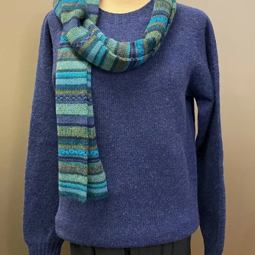 Harley of Scotland - Lambswool Pullover Uni Kongeblå, royal blue, coboltblå, koboltblå, klr blå, Harley of Scotland - Unisex Uld Pullover - tofarvet, turkis, blå, blågrøn, sporty, herremodel, herrestrik, herresweater, uldtrøje, uldpullover, pullover, striktrøje, strik, trøje, let, lun, tynd, lang, damestrik, biti, speciel, skotsk