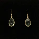 Guld Ørenringe med Facet Dråber - Grøn Kvarts, sart grønne, lysegrøn, champagnefarvet, grønlig, Forgyldte Ørenringe Kvarts, Forgyldte Ørenringe Agat, grønne, øreringe, ørehængere, ørenhængere, ørekroge, sten, med ægte, sten, ædelsten, grøn, guld, ægte, forgyldte, guldbelagte, sterling sølv, 925, facetslebne, facet, stine a, maanesten, enamel, marianne dulong, julie sandlau, susanne friis bjørner, dansk design, danske brands, flotte, små, gaveide, julegave, hængeøreringe, hængere, biti, ribe, champagnefarvede,