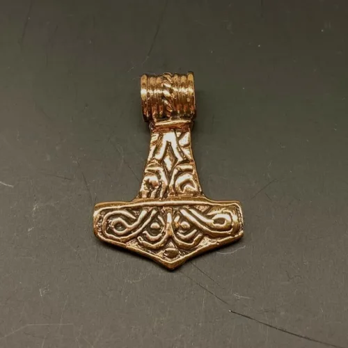 Vikingevedhæng Bronze Thorshammer - tosidet med runer, thor, vikingesmykker, vedhæng, vikingevedhæng, dobbelt, mønster, vikingefund, gamle, guder, aser, mytologi, museumssmykker, kopismykker, vikingekopi, biti, ribe, dmkirke,