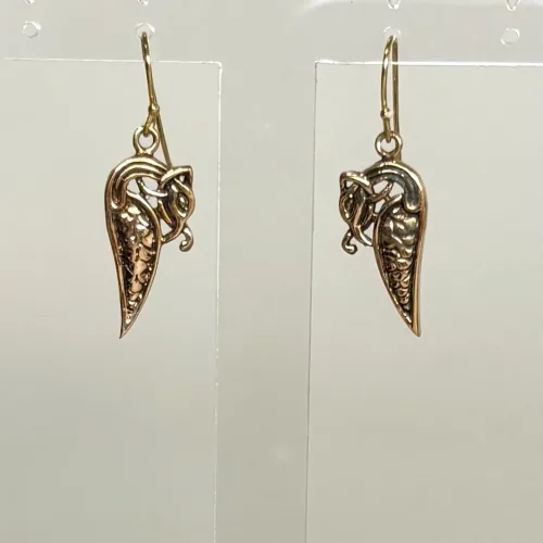 Bronze Øreringe - Slange Dråbeformet, slanger, midgårdsormen, nordiske, guder, aser, nordisk, mytologi, vikinger, vikingesmykker, vikingeøreringe, ørehængere, bronze, bronzesmykker, kobber, smykker, øreringe, elegante, specielle billige, kvalitet, flotte, gyldne, guld, ægte, museumssmykker, dansk, fund, danske, biti, ribe, ansgar, udgravninger, kopi