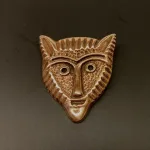 Bronze Vikingevedhæng - Fenris Ulvehoved Fladt, Bronze Vikingevedhæng - Fenris Ulvehoved, ulv, ulvehoved, fenris, fenrisulven, loke, asgård, aser, nordiske, guder, museumssmykker, museums, mytologi, myter, mytisk, dyr, smykke, vedhæng, bronze, gylden, vikingesmykker, biti, ribe, fund, specielt, flot, tungt, gedigent