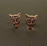 Bronze ørestikkere - Fenris Ulvehoved, ulv, ulvehoved, fenris, fenrisulven, dyr, ørestikkere, studs, bronzesmykker, bronze, bronzeørestikkere, gyldne, guld, kobber, vikingesmykker, vikinger, museumssmykker, museums, smykker, vikingefund, fund, kopi, vikingekopi, mytologi, nordisk, guder, aser, thyr, tyr, odin, udgravninger, thyra, gorm, harald, biti, ribe, ansgar,