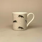 Krus - Ben Porcelæn - Sorte Labrador Hunde, labrador, retriever, labradors, hunde. sorte, hundeting, hundeejer, hundekop, hundekrus, kop, kaffekop, kaffekrus, tekop, te, kaffe, tekrus, kakao, varm, chokolade, gaveide, hundelufter, ting med hunde, biti, ribe