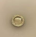 Miniature Tallerken Tin cisseleret, Miniature Tallerken Tin, tintallerken, almue, bonde, køkken, dukkestue, dukkehus, tilbehør, dukkehusting, miniaturer, nisser, nissedør, nissebo, nisserne, riddersal, sætterkasse, sættekasse, symbolsk, gavekort, sangskjuler, slotsophold, slot, kroophold, biti, ribe