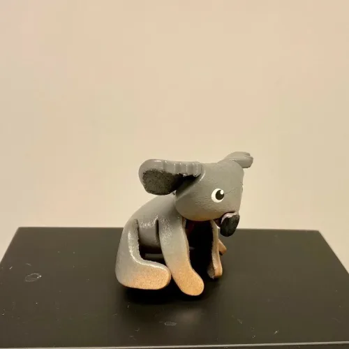 Nøglering af Kernelæder - Koala, koala, koalabjørn, næsebjørn, bjørn, dovendyr, vilde dyr, nøglering, læder, ting med dyr, jungle, jungledyr, lilo, stitch, gaveide, til børn, konfirmation, ude at rejse, amulet, passe på, god rejse, tracking, østen, student, studentergave, studine, gymnasiet, biti, ribe, til mænd, til drenge,