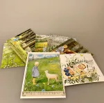 Postkort pakke - Elsa Beskow Mors Lille Ole, Postkort pakke - Elsa Beskow Tomtebo børnene, nostalgi, vintage, elsa beskow, småland, astrid lindgren, skoven, skovnisser, tomter, tomtebo, tomtebobarnen, tomtebobørnene, postkort, billeder, børneværelset, kort, elsa, besekow, besekov, biti, ribe, til børn, papirvarer, til og fra, gave, barnedåb, biti