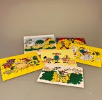 Postkort pakke - Pippi Langstrømpe Gul Serie, pippi, verdens stærkeste pige, astrid lindgren, svensk, sverige, eventyr, for børn, rollemodel, idol, helt, heltinde, kvindeligt forbillede, rullegardinia, krusemynte, sydhavet, tingfinderklub, biti, ribe, indrammes, børneværelse,